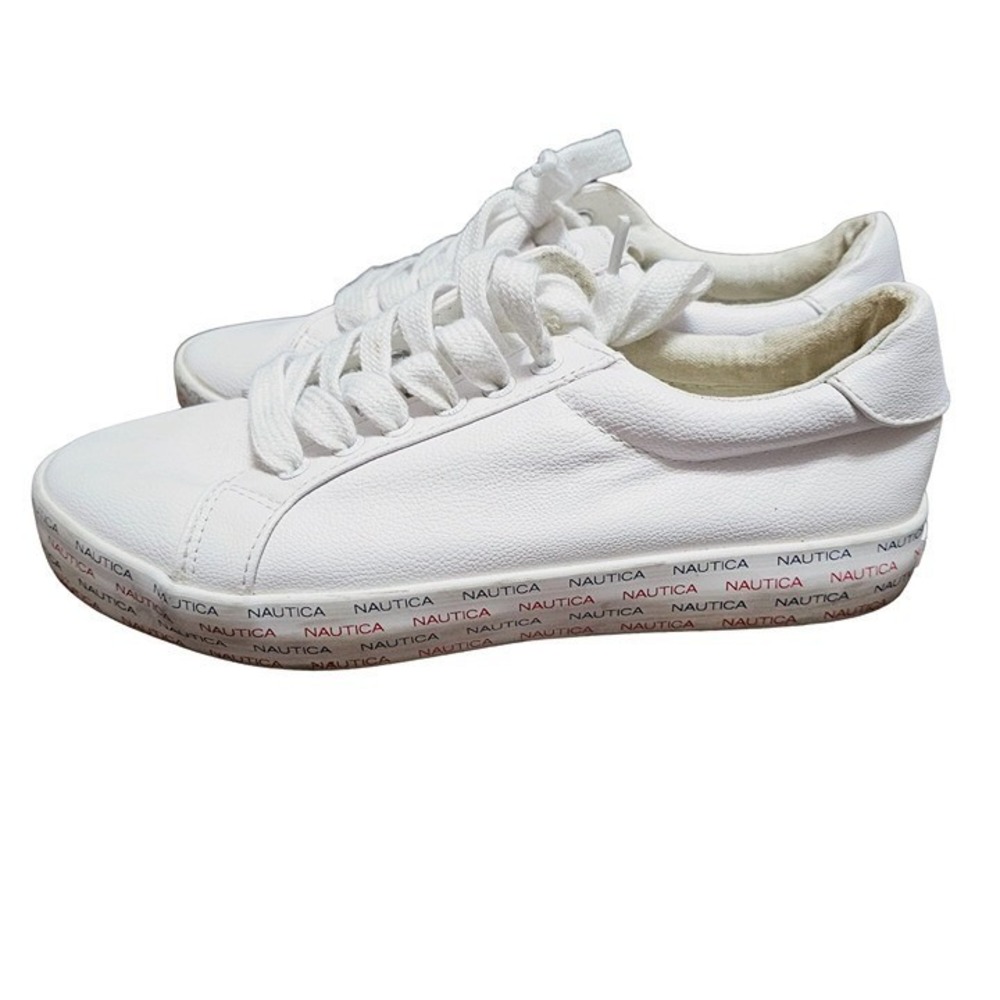 Y2K Nautical  sneaker size 7 white leather logo sole print‎